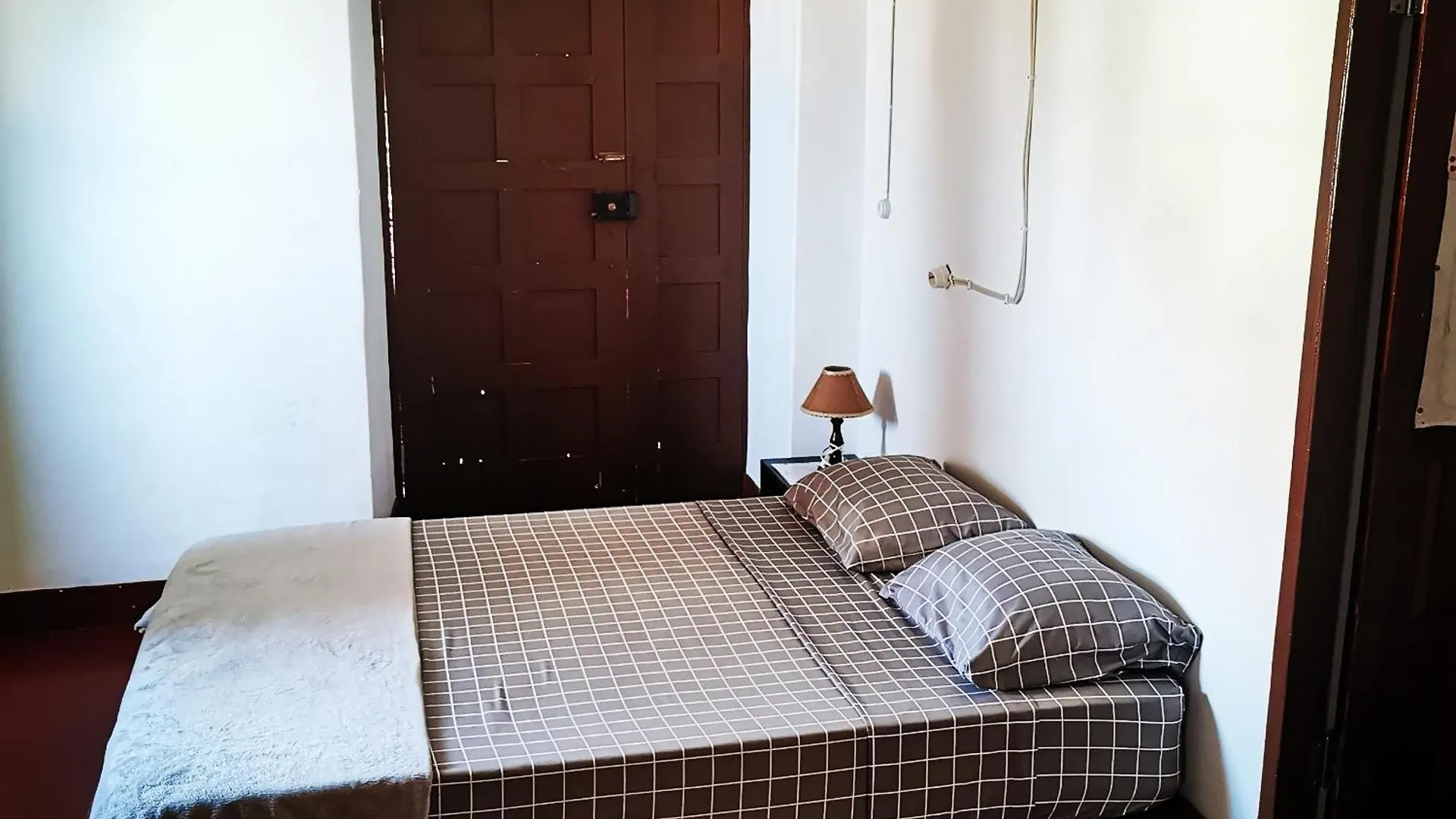 Bed and Breakfast Kaza Ladera Seladinha