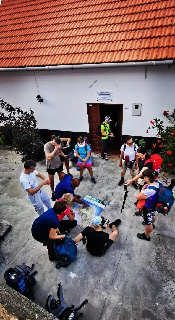 Bed and Breakfast Kaza Ladera Seladinha
